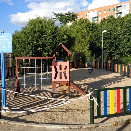 La pandemia en los parques infantiles 17