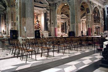 Detalle del interior de la Iglesia de Jesús, Génova