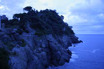 Acantilado al amanecer, Portofino