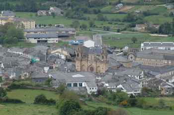 Vista aérea de la Catedral de Mondoñedo, Lugo, Galicia