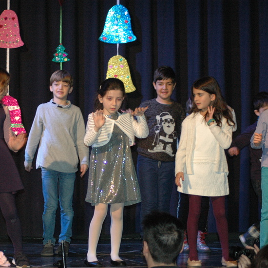 UNIENDO MUNDOS EN NAVIDAD. FESTIVAL 18 14