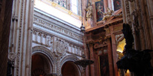 Altar, cúpulas y bóvedas de la Catedral cristiana