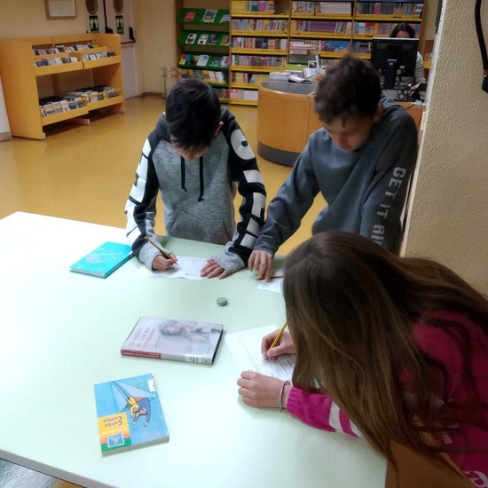 2019_04_04_Quinto visita la Biblioteca de Las Rozas_CEIP FDLR_Las Rozas 8