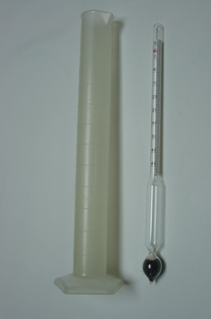 Pesajarabes y cubeta