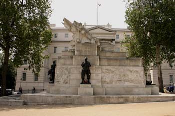 Battle Monument, Londres