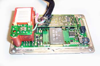 Faro de Xenón. Caja electrónica de cebado