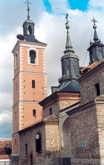 Iglesia y campanario en Valdemoro