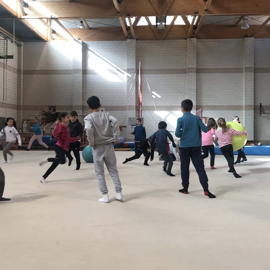 3º A Y B - SALIDA AL POLIDEPORTIVO 