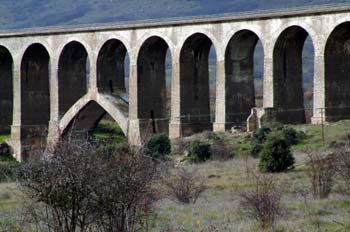 Puente sobre el río Lozoya, Madrid