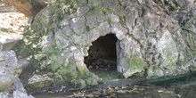 Cueva de piedra