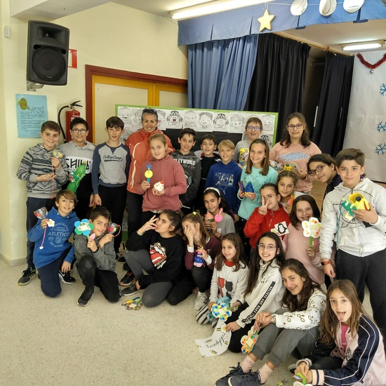 MERCADILLO SOLIDARIO 2ª PARTE 2019  30