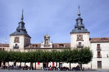 Plaza Mayor y Hospital de San Agustín, Burgo de Osma, Soria