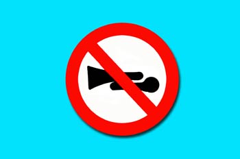 Señal de prohibición, advertencias acústicas prohibidas