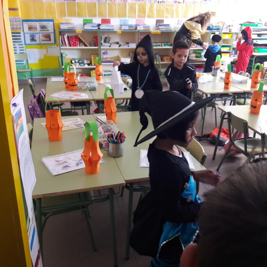 Halloween at School 8