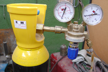 Botella de gas (Argon), para soldadura electrica por gas.