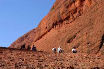 Descanso en los Olgas, Parque Nacional Uluru, Australia