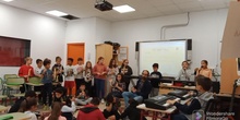 Adelantando la Navidad , aula de música CEIP El Greco 