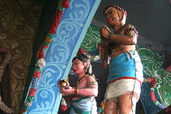Detalle decoración, Templo Hindú, Medam, Sumatra, Indonesia