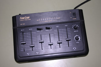 Mesa de mezclas. Vista frontal.