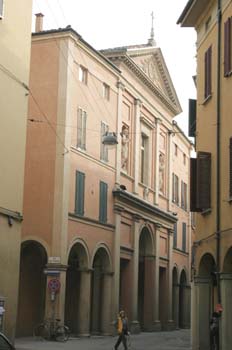 Via del Fossato, Bolonia