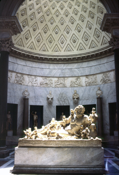 Estatua del Nilo, museos del Vaticano, Italia