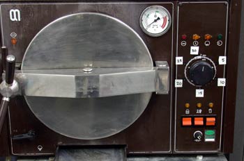 Autoclave