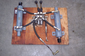 Circuitos básicos hidráulicos de aviación