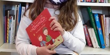 BIBLIOTECA: Emma y su mejor amigo
