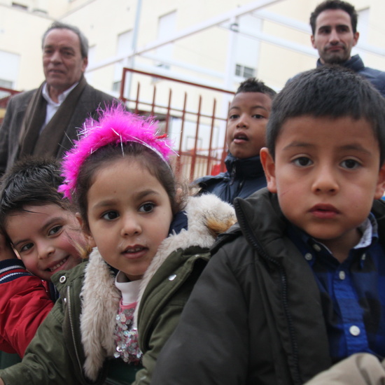 Visita de sus Majestades los Reyes Magos al colegio Luis Bello en moto 2018 8