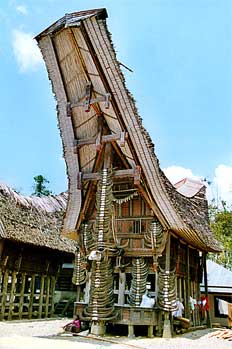 Casa barco Toraja, Sulawesi, Indonesia