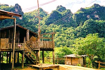 Poblado en las montañas, Tailandia