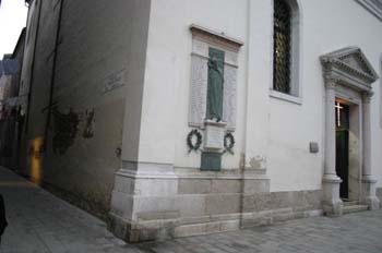Entrada Iglesia de San Franfesco di Paola, Venecia