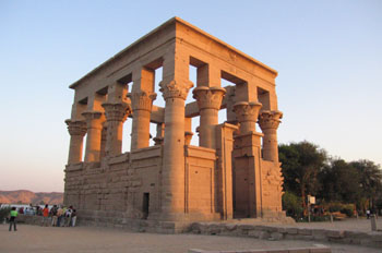 Pabellón de Trajano, Philae, Egipto