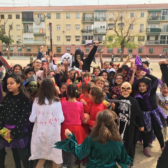 HALLOWEEN 19-20. 2 28