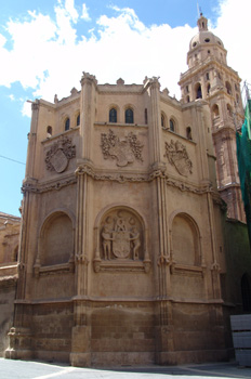 Exterior de la Capilla de los Vélez, Catedral de Murcia