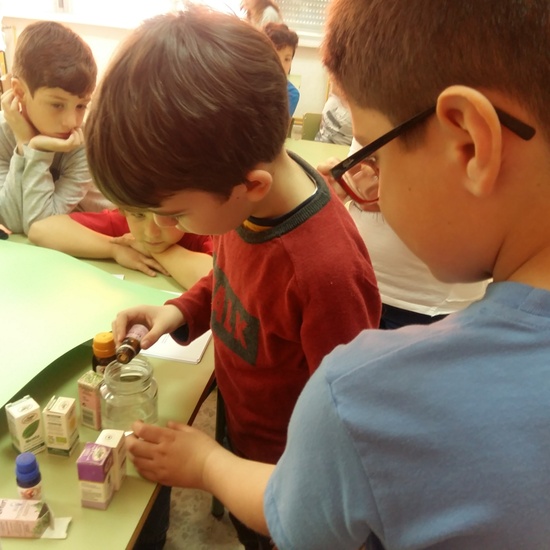 Science experiments. Parfum. 18