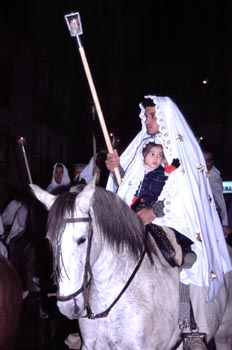 Participante de la procesión - Torrejoncillo, Cáceres