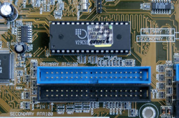 Conectores para unidades de disco duro (puerto IDE)