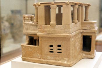 Maqueta de una villa señorial, Yacimiento de Epano Arjánes, Cret