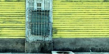 Parte de la fachada de una vivienda, Cuba