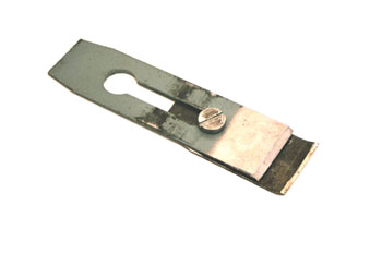 Contrahierro y cuchilla de un cepillo