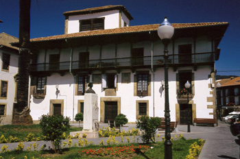 Casa-Palacio de los Valdés, Villaviciosa, Principado de Asturias