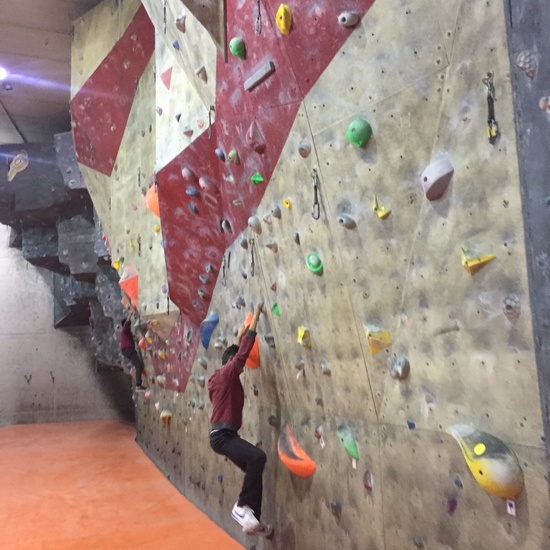 Luis Bello 6º. Escalada en Roc30 8