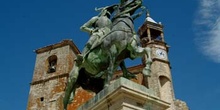 Estatua de Pizarro en Trujillo, Cáceres