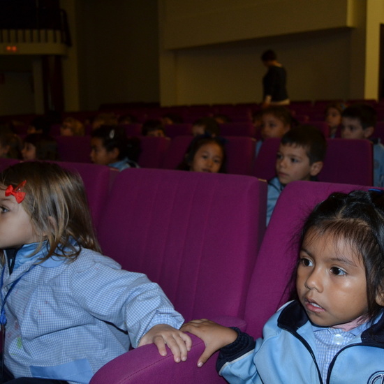 TEATRO LA CHARLOJA. “KAMELOT” 12