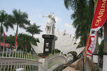 Monumento Nacional, Medam, Sumatra, Indonesia