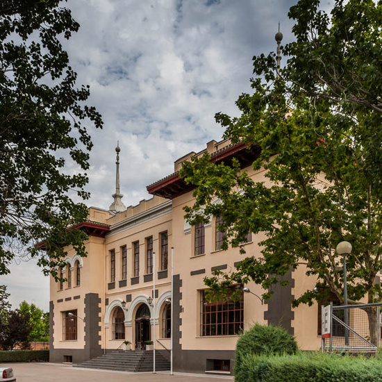 IES_ISABELLACATOLICA_EDIFICIO_008