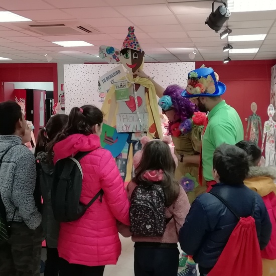 PON DE MODA TUS DERECHOS 8