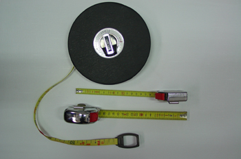 Cinta Métrica y Anglosajona