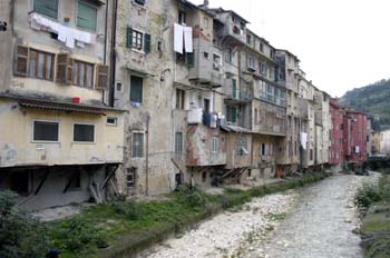 Río, Carrara